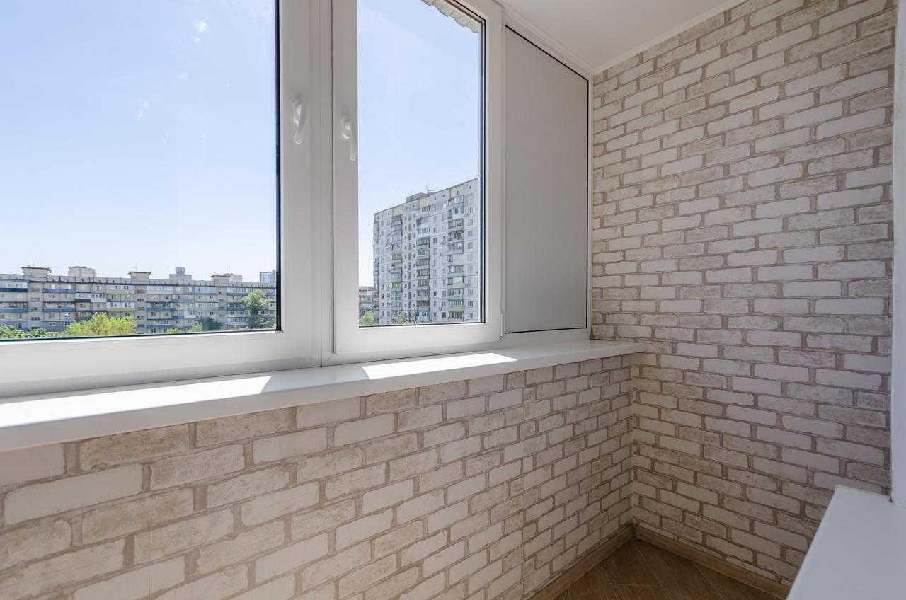 Artal Apartment On Obolonskyi Avenue 16A Kiev Eksteriør bilde